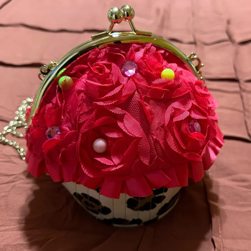 Betsey Johnson Pink Floral CUPCAKE Clutch